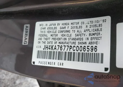 1993 Acura Legend Ls z USA, uszkodzony, nr VIN JH4KA7677PC006596